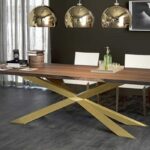 Mesa de Jantar de Madeira OAKcom Pé Dourado